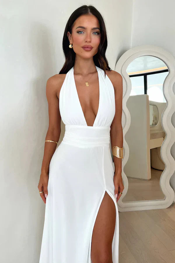 Maxi dress with open back and slit | Elegant & Flowing
